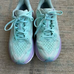 Hoka Women's Clifton 9 Running Shoes - Sunlit Ocean, Lilac Mist